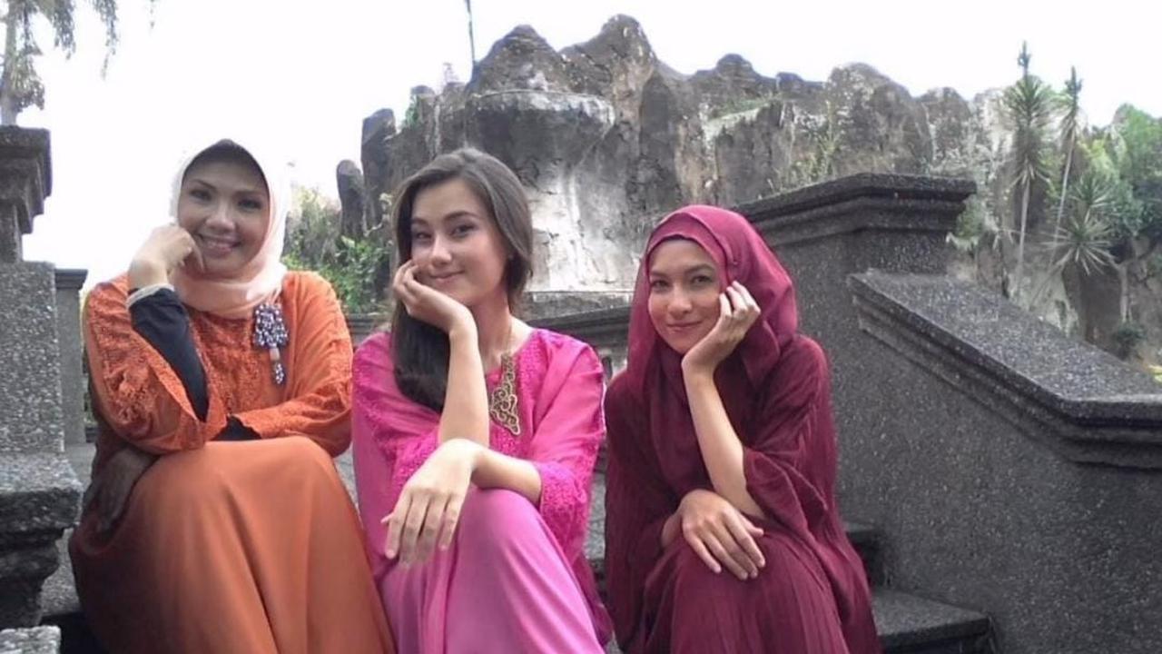 7 Potret Adik Andhika Pratama yang Cantik-cantik, Wajah Mirip Elea Anak Ussy Sulistiawaty