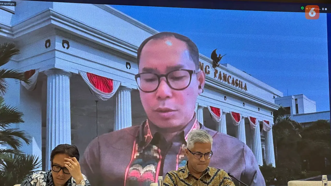 Direktur Pelindungan WNI dan BHI Kemlu RI Judha Nugraha dalam pernyataan pers kepada media, Kamis (5/12/2024). (Liputan6.com/Benedikta Miranti)