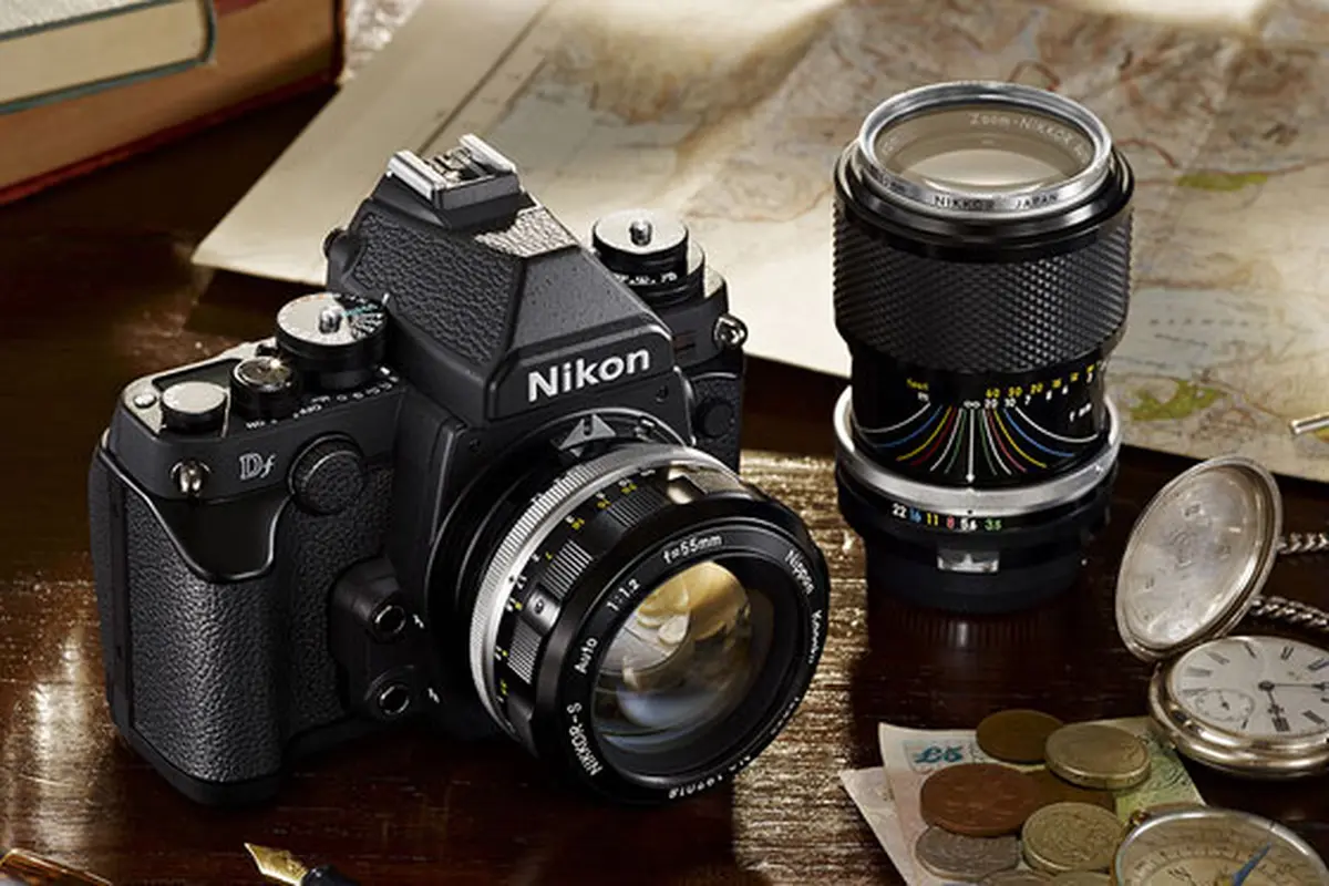 kamera-nikon-131105b.jpg
