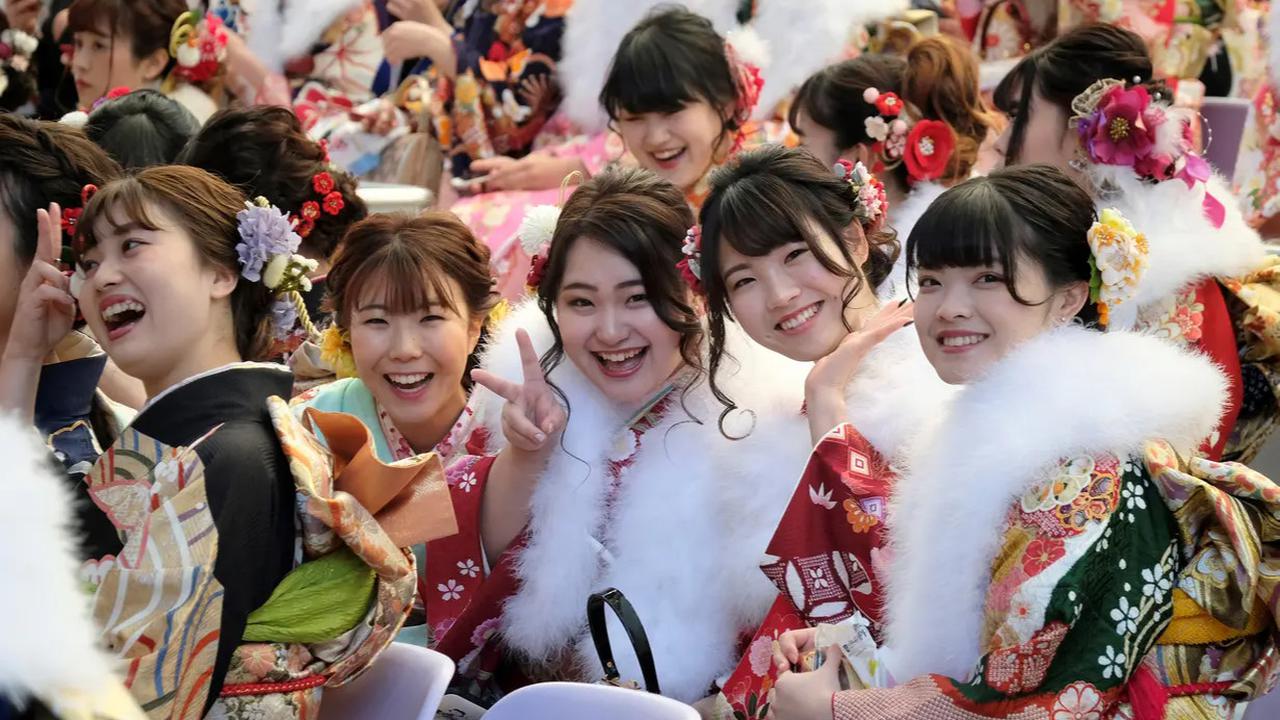 gadis jepang