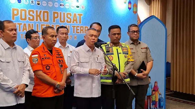 Menteri Perhubungan Dudy Purwagandhi