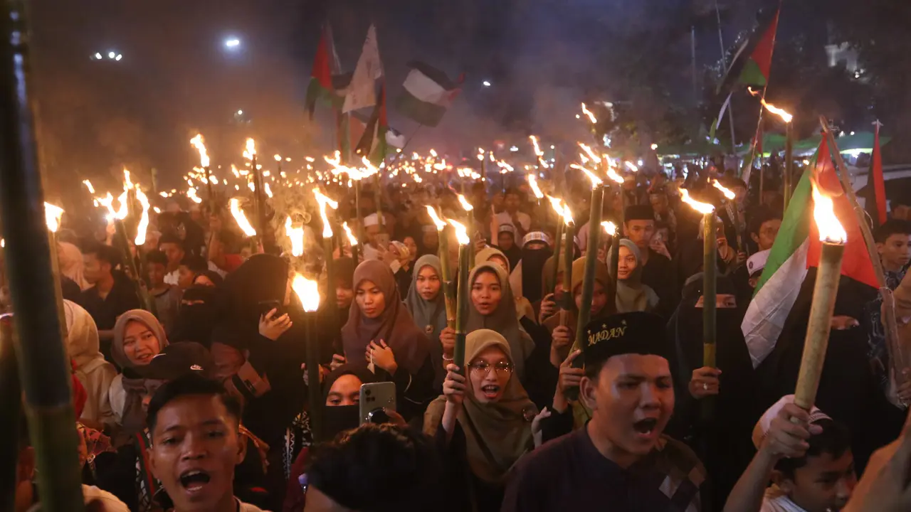 Pawai Obor di Medan