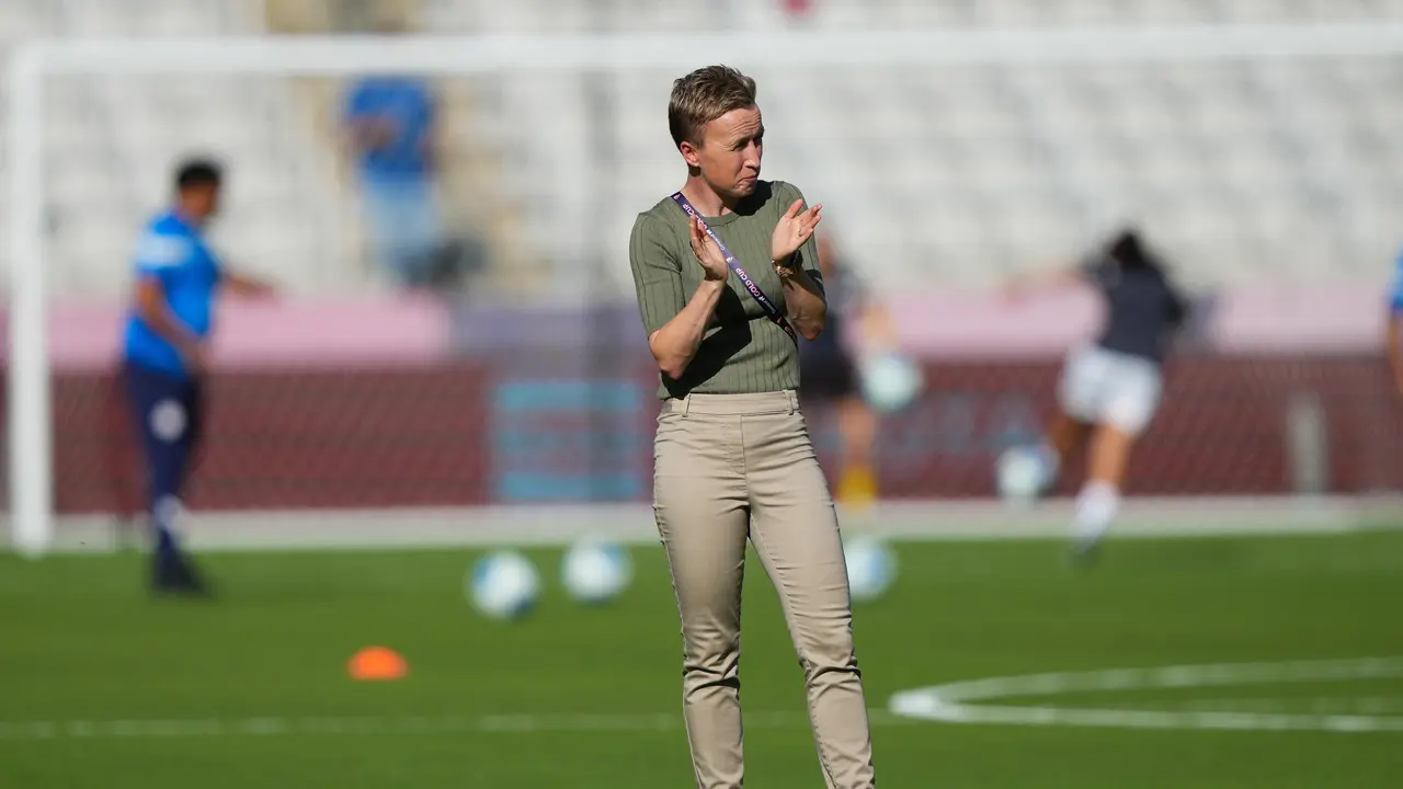 Bev Priestman