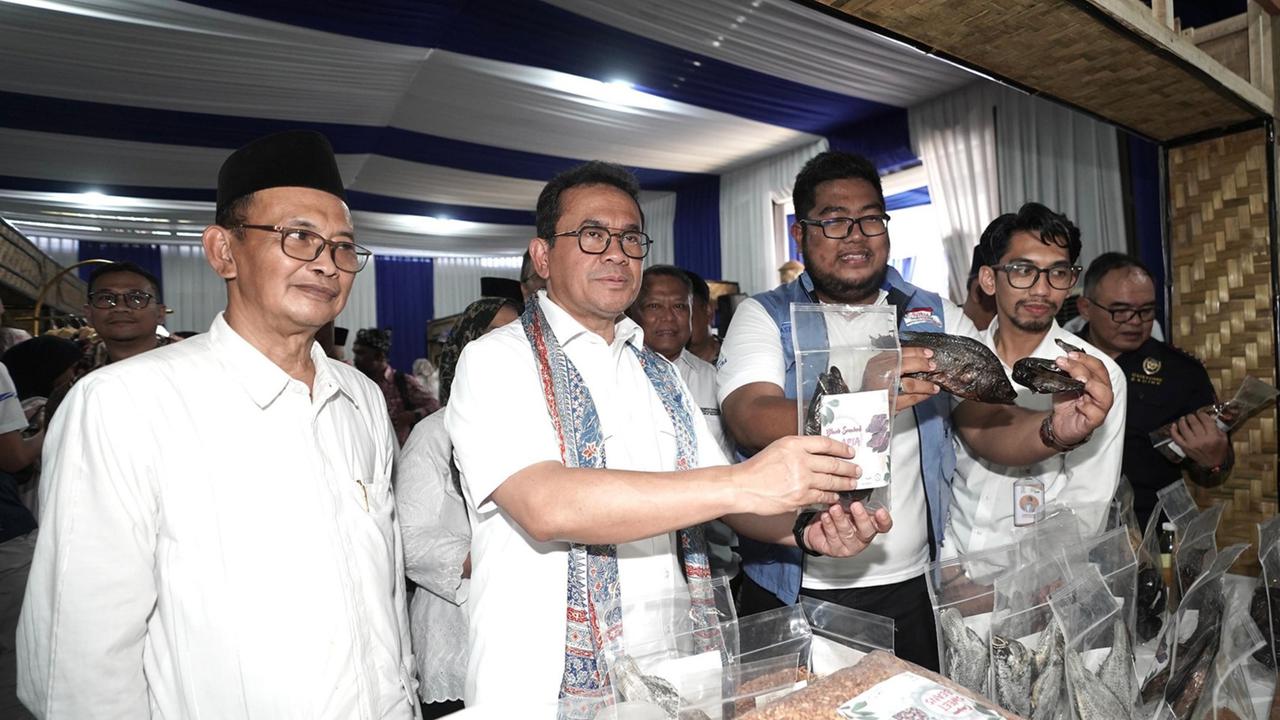 Mendag Budi Santoso Lepas Ekspor Kacang dan Produk Perikanan Perdana ke Belanda Senilai Rp2,5 Miliar