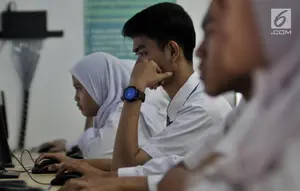 UMPTKIN (Ujian Masuk Perguruan Tinggi Keagamaan Islam Negeri) merupakan proses seleksi masuk UIN, IAIN, dan STAIN di seluruh Indonesia.