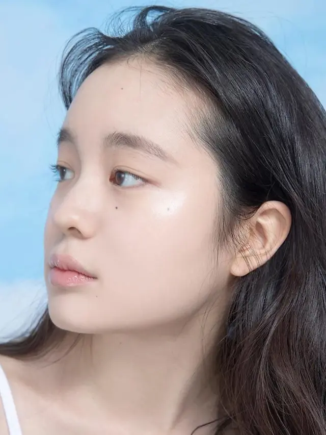 Park Hye Eun. ( H& Entertainment -  http://www.h-andent.com)