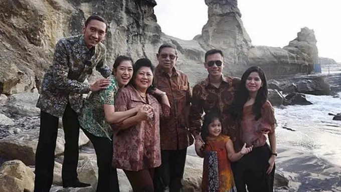 (c) Instagram@aniyudhoyono / Merdeka.com