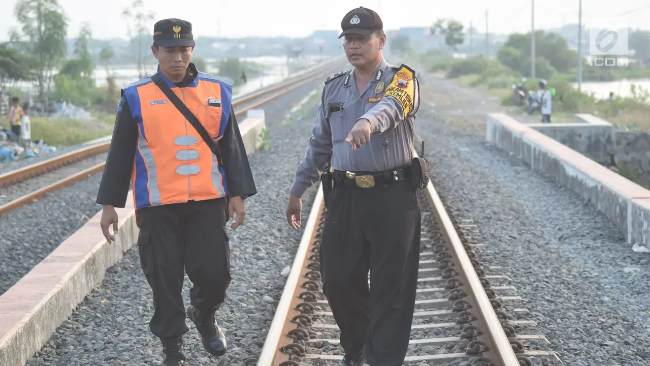 Pemeriksaan Rel Kereta Api