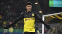 Jadon Sancho (Dortmund) - Sejauh ini Jadon Sancho telah menyumbangkan 14 gol dari 23 penampilannya bersama Borussia Dortmund di kompetisi Bundesliga musim 2019/20. (AFP/Ina Fassbender)