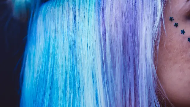 Proses Pewarnaan Rambut