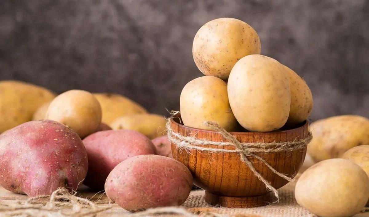 Manfaat Kesehatan Kentang dan Ubi Jalar<br>