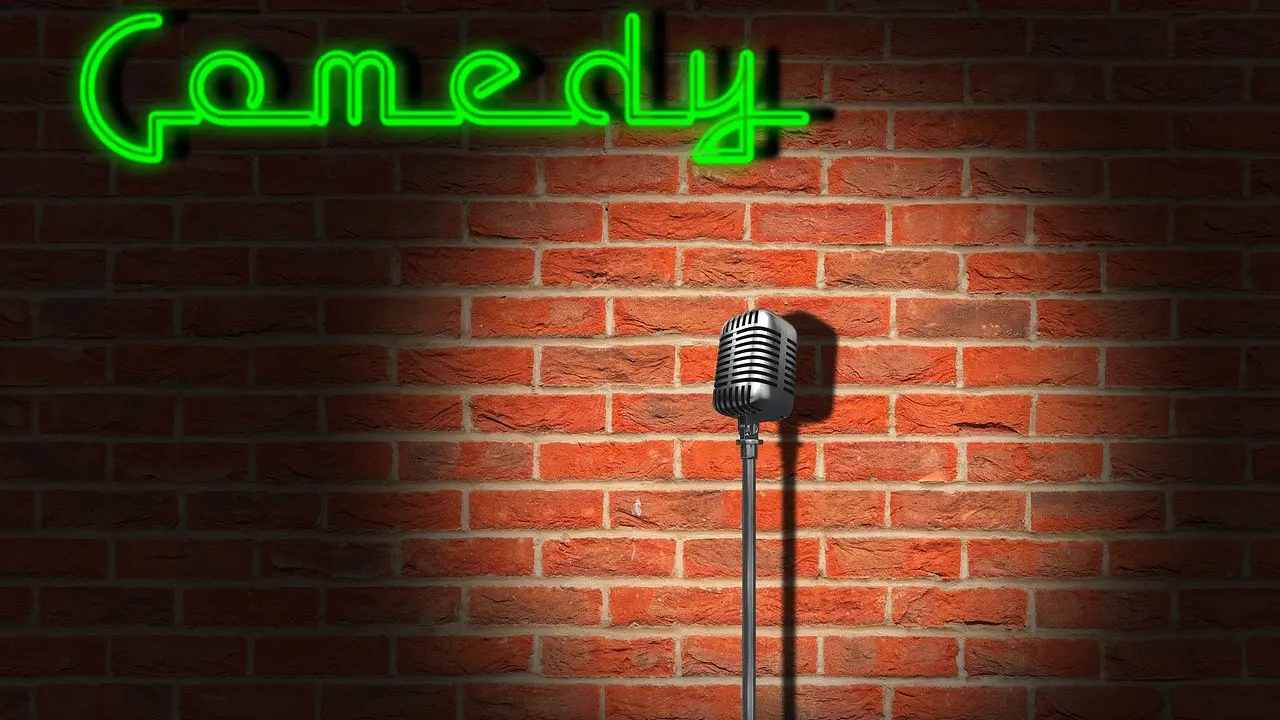 Komedi