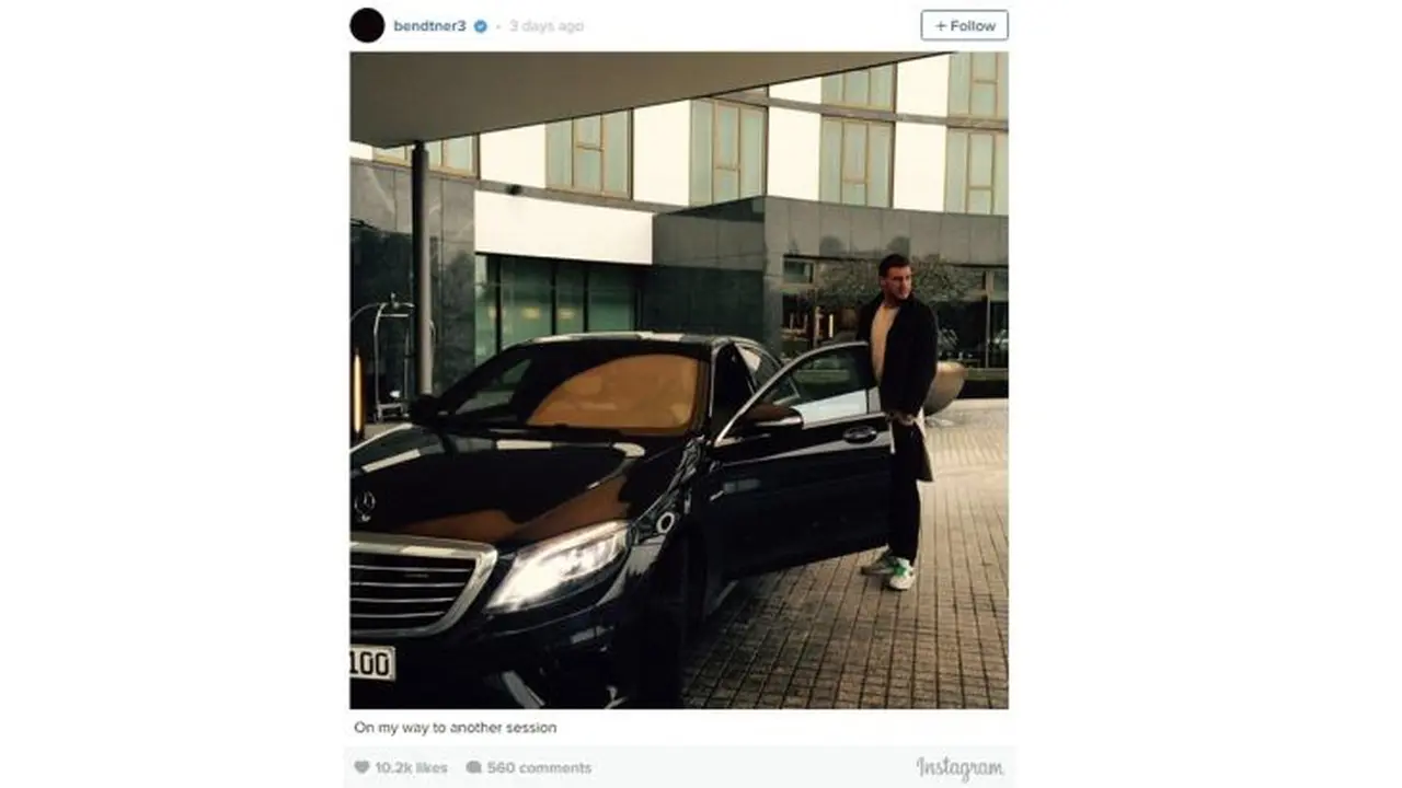 Pamer Mercy S-Class, Bendner Diganjar Denda