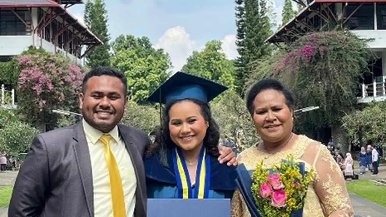 Wisudawan ITB