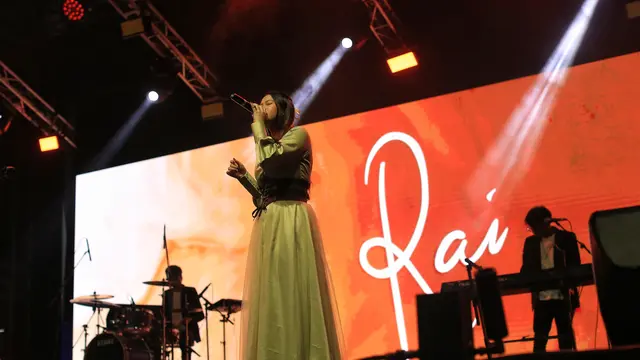 Raissa Anggiani, The Sounds Project Vol. 6