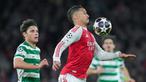 Arsenal sukses mengamankan langkah ke babak semifinal Liga Champions setelah bermain imbang 0-0 kontra Sporting CP di Emirates Stadium, Kamis (16/4/2026) dini hari WIB. (AP Photo/Kin Cheung)