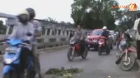 [VIDEO] Jembatan Jalan Lintas Sumatera di Lampung Nyaris Putus