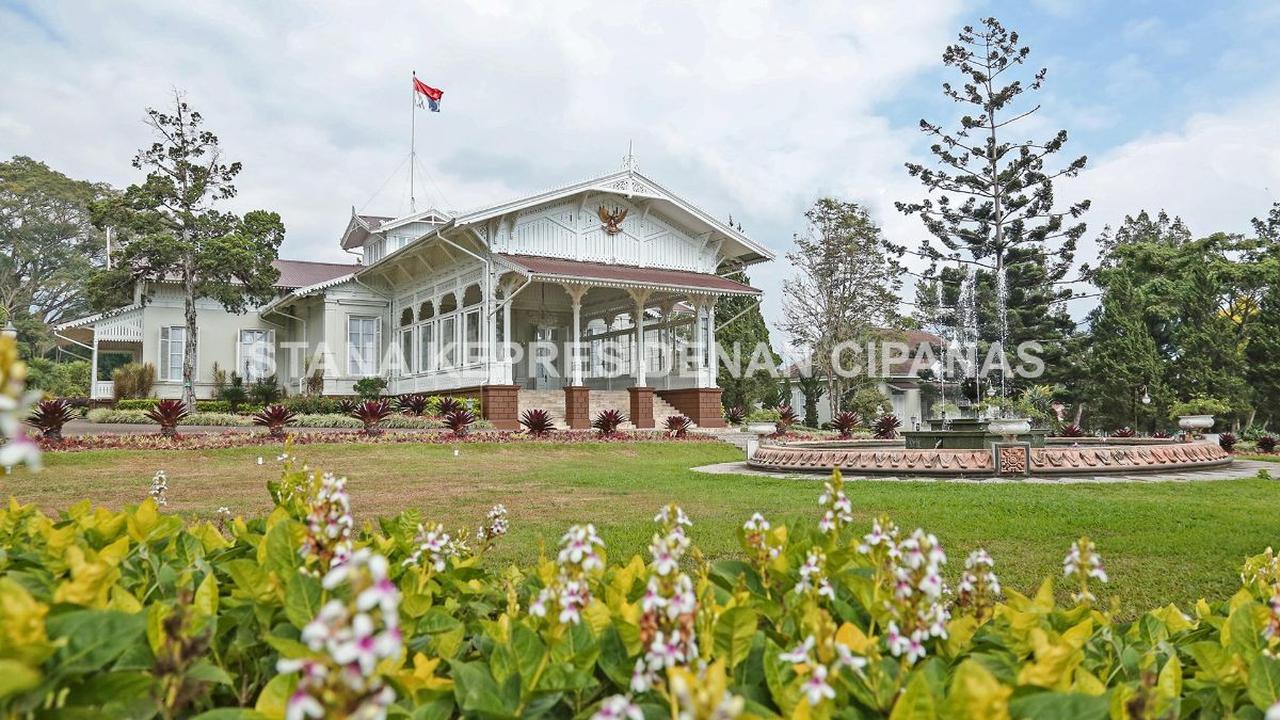 Arsitekturnya Bergaya Kolonial