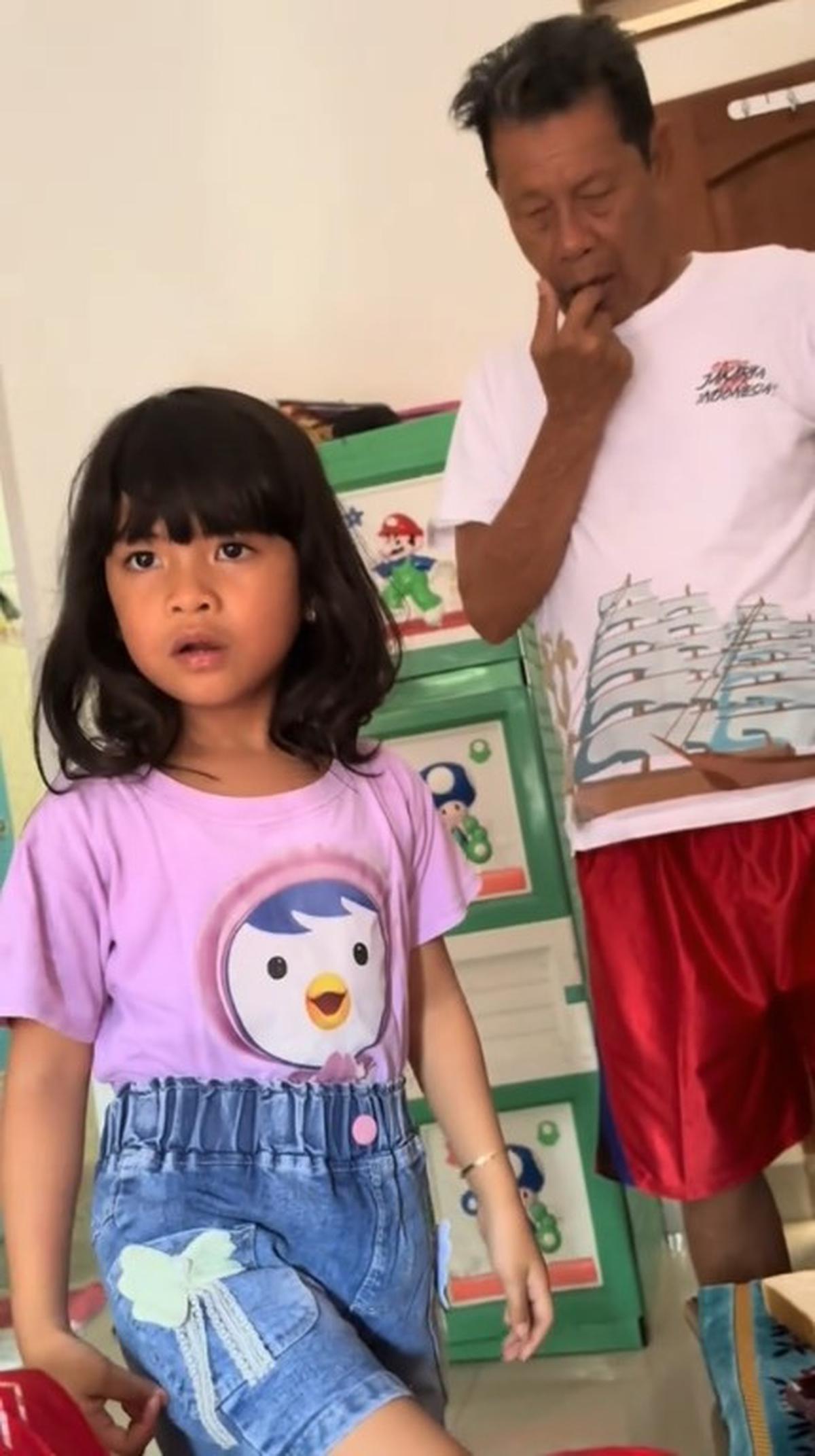 Momen Bercanda Haji Malih Bareng Melisya, sang Anak Punya Logat Mirip Bapaknya Plek Ketiplek