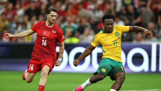 Penyerang Australia, Nestory Irankunda, menjebol gawang Turki di matchday 1 Grup D Piala Dunia 2026 di BC Place, Vancouver, Kanada, Minggu (14/6/2026).