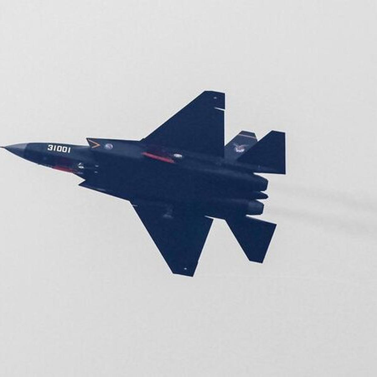 Shenyang FC-31 / J-31 Jet Tempur China