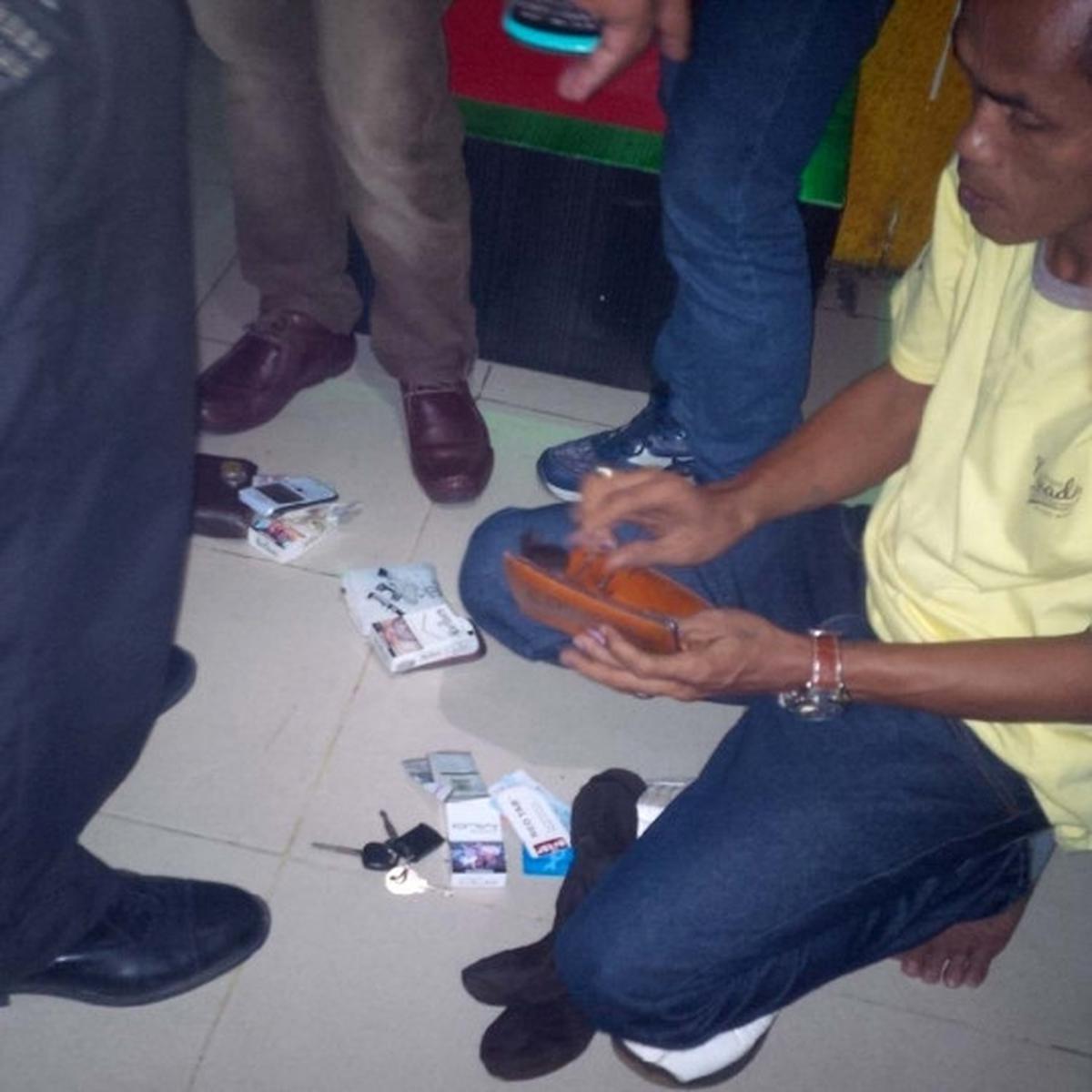 Razia kelab malam di Pekanbaru, petugas temukan ekstasi & bong sabu