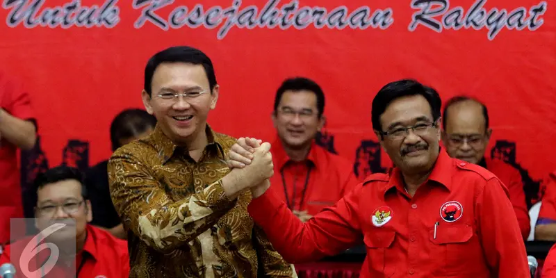 20160920- Senyum Ahok Saat Resmi Diusung PDIP -Jakarta- Herman Zakharia
