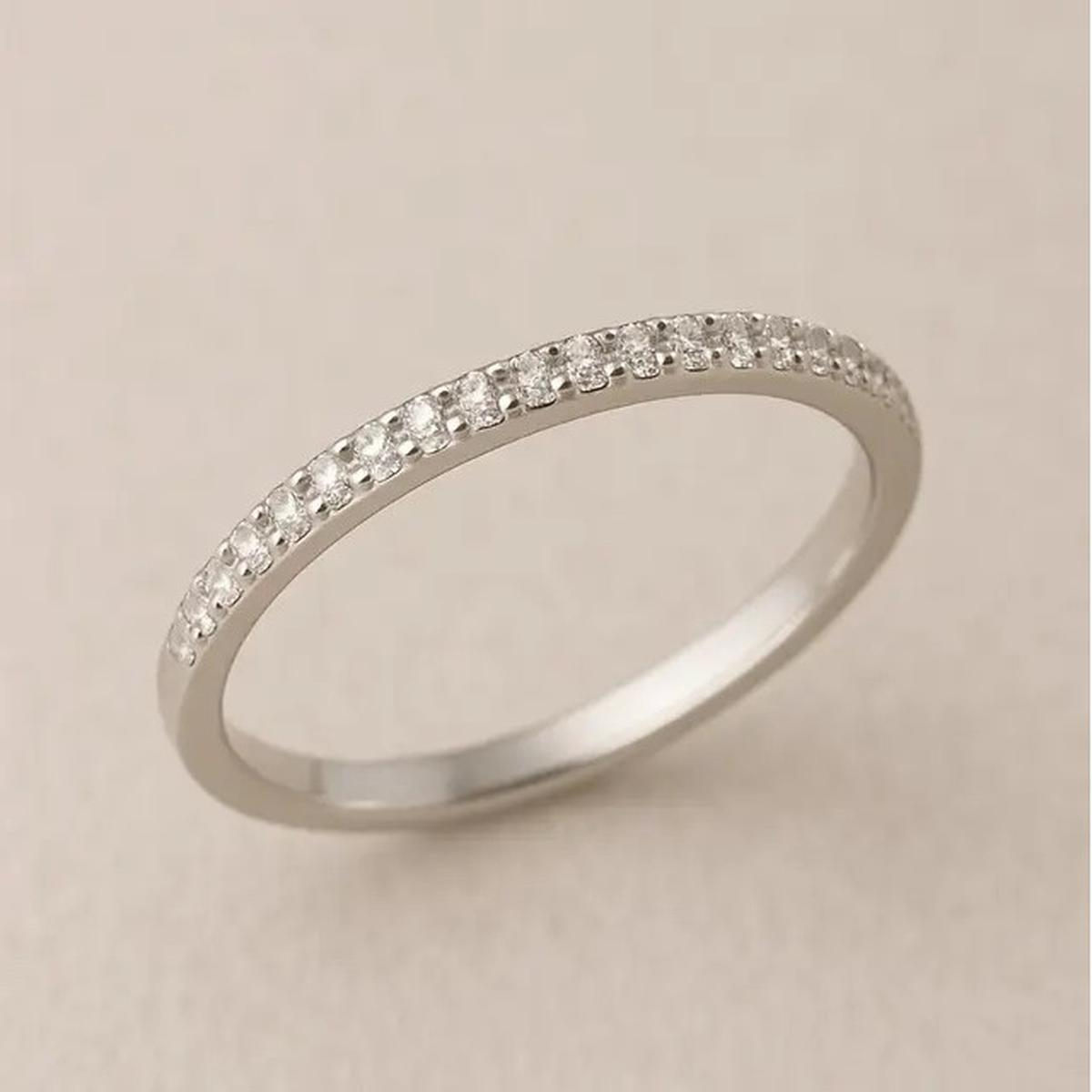 cincin emas putih