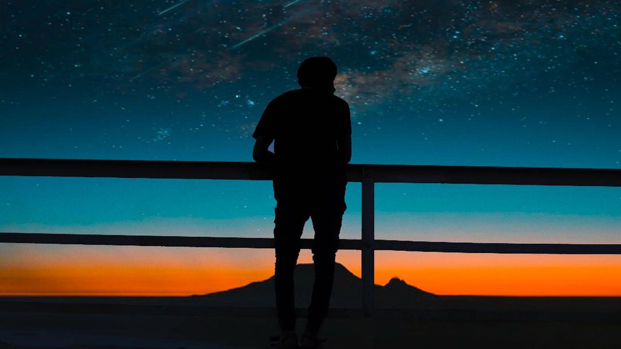 Ini Deretan Kejadian Meteor Jatuh di Indonesia yang Bikin Geger