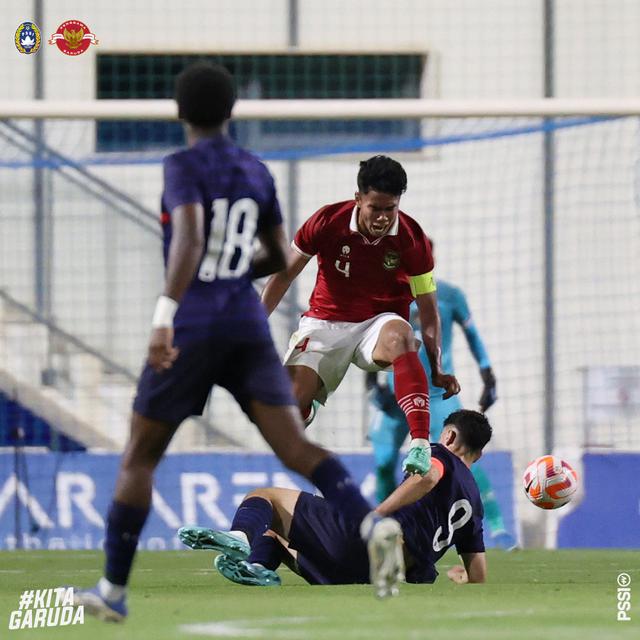 Kapten Timnas Indonesia U-20, Muhammad Ferarri ketika berhadapan dengan Prancis U-20.
