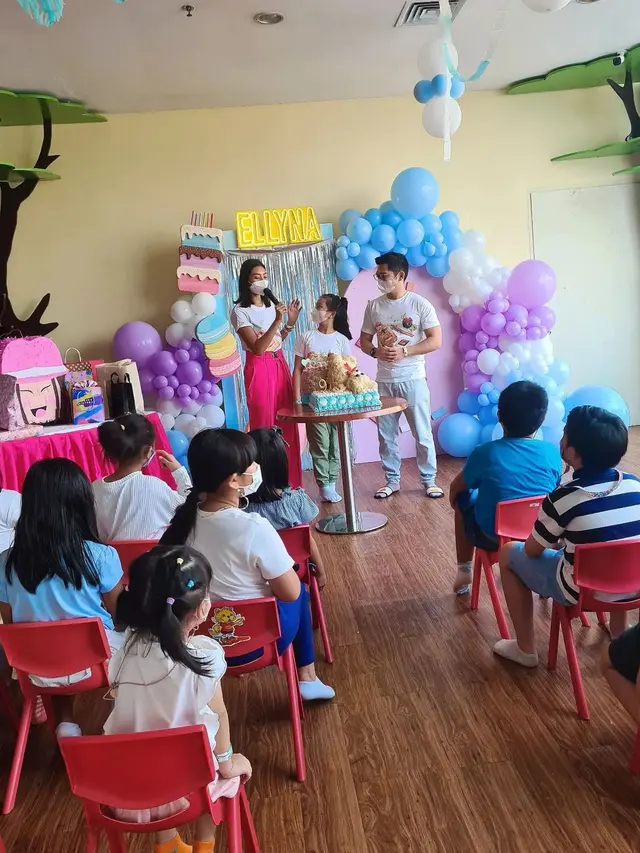 [Fimela] Ultah anak Nicky Tirta dan Liza Elly