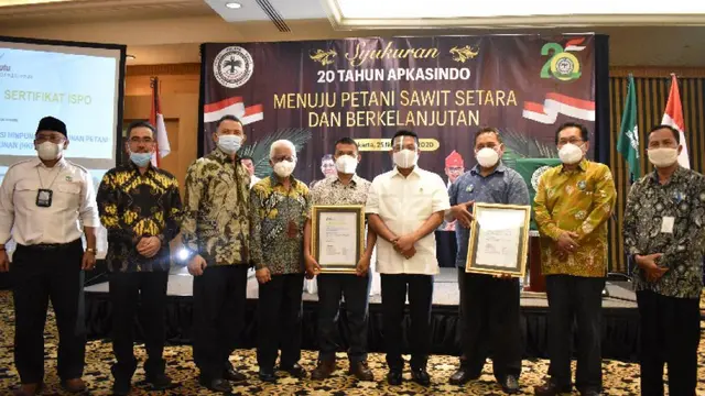 Penghargaan atas Dedikasi pada Petani Sawit Indonesia dari Jenderal Moeldoko