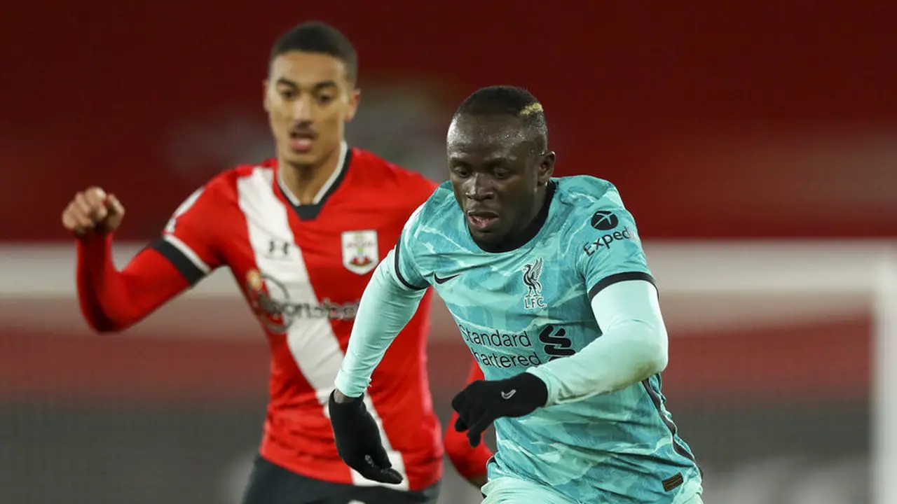 FOTO: Liverpool Tumbang dari Southampton di St Mary's Stadium