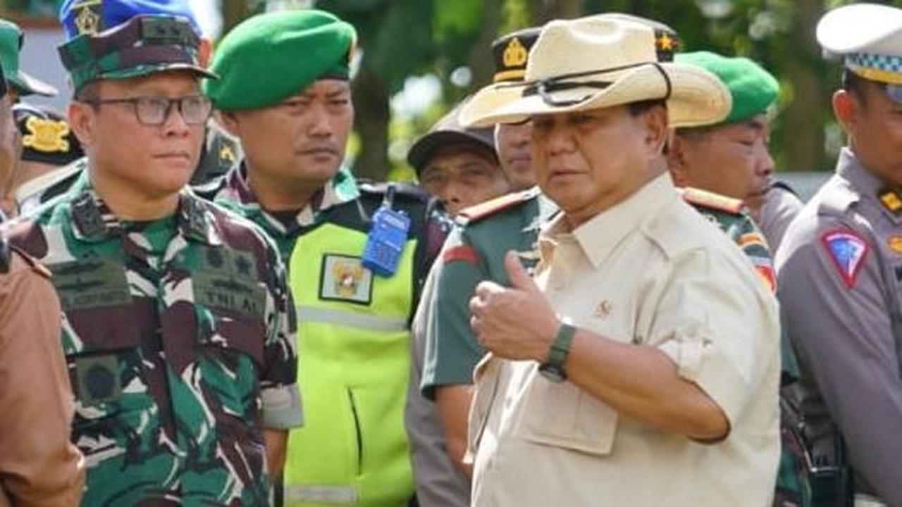 VIDEO: Prabowo Menggelegar Keras di Atas Podium "Mudah-Mudahan Kau Tak Berkhianat!"