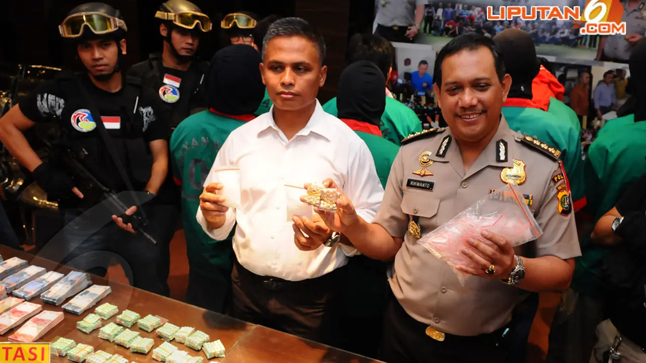 [FOTO] Polres Jakarta Barat Sita Beragam Narkoba Dari 10 Tersangka