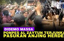 VIDEO: Momen Ponpes Al Zaytun Terjunkan Pasukan Anjing Herder saat Digeruduk Pendemo
