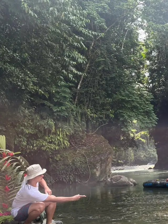 Nicholas Saputra dan Mariana Renata