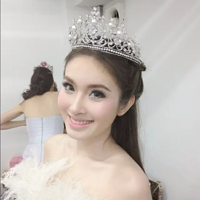 Nong Poy Berhasil Menjadi Pemenang Kontes Kecantikan Miss Tiffany 2010