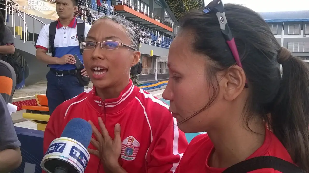 Adela Amanda Nirmala
