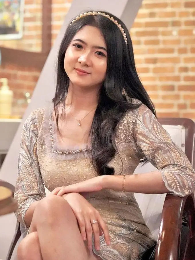 [Fimela] Ochi Alvira