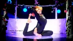 Baru-baru ini Inul mencuri perhatian ketika mempraktekkan sejumlah pose yoga di atas panggung. Hal ini diketahui dari unggahannya di Instagram, Minggu (24/11/2019). Tak sedikit yang kagum dengan kelenturan ibu 1 anak ini. (Liputan6.com/IG/@inul.d)