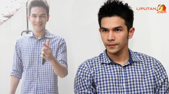 Gawat Duit Jonathan Frizzy Dibawa Kabur Rekan Bisnis Showbiz Liputan6 Com