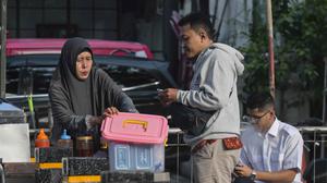 BPS: Jumlah Pekerja Informal Turun Pada Mei 2026