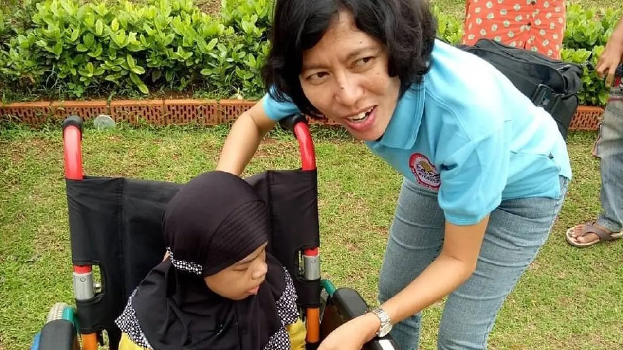 Kisah Yustina, dari Guru hingga Jadi Relawan Bagi Anak-Anak Pejuang Kanker