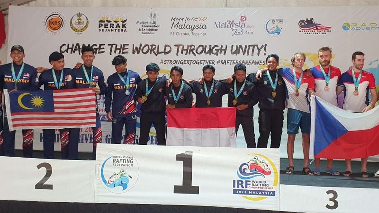 Gemilang! Tim Arung Jeram Indonesia Sabet Emas di Kejuaraan Dunia 2025 Malaysia