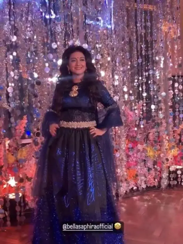 6 Gaya Artis Pakai Baju India di Acara Diwali, Nikita Willy Tampil Glamor Bak Seleb Bollywood