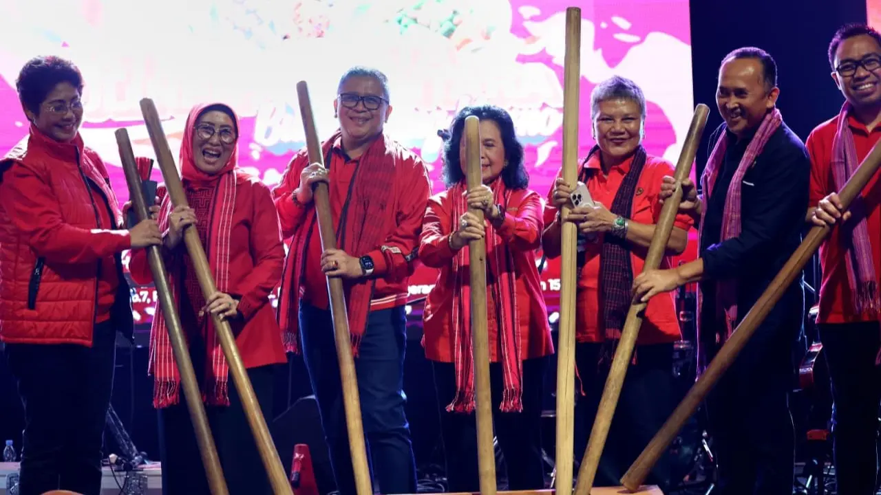 PDIP menggelar Festival Wisata Kuliner Nusantara Bulan Bung Karno 2026 di Tangerang Selatan, Jumat (12/6/2026) malam.