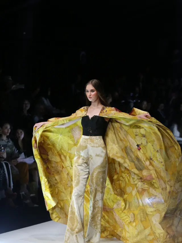 Koleksi Purana dan Windy Chandra  di JFW 2020