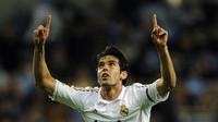 Kaka didatangkan AC Milan dari Sao Paulo tahun 2003 dan mencetak rekor transfer termahal di dunia saat pindah ke Real Madrid tahun 2009. Berbagai gelar bergengsi telah diraih Kaka selama berkarier di Eropa. (AFP/Pedro Armestre)