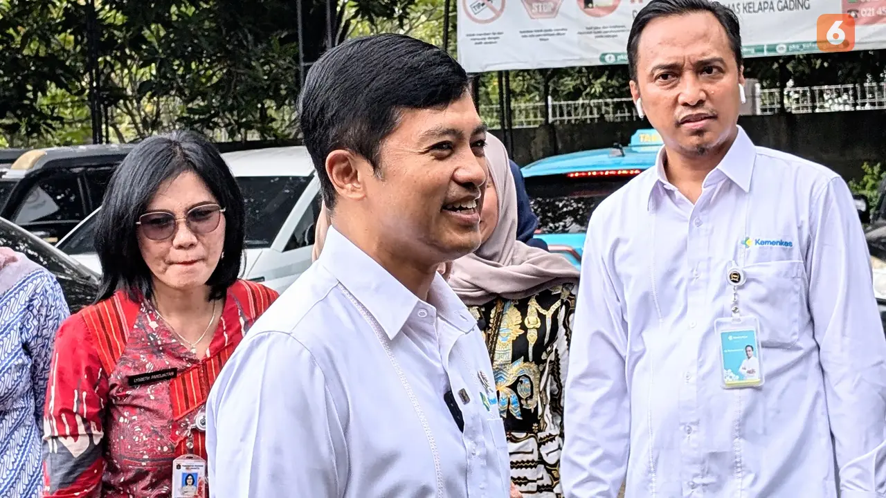 Lakukan CKG, Wamenkes Dante Saksono: Hasilnya Sehat tapi Saya Harus Pakai Kacamata